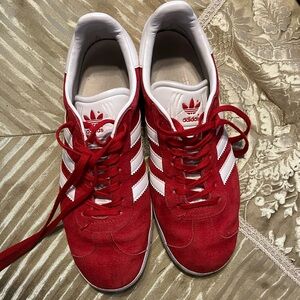 Adidas Classic Red and White Trainers